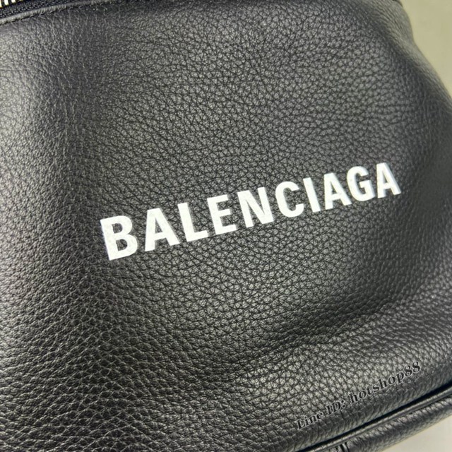 Balenciaga專櫃爆款單肩斜挎包 巴黎世家橢圓形斜挎機車包 fyj1113